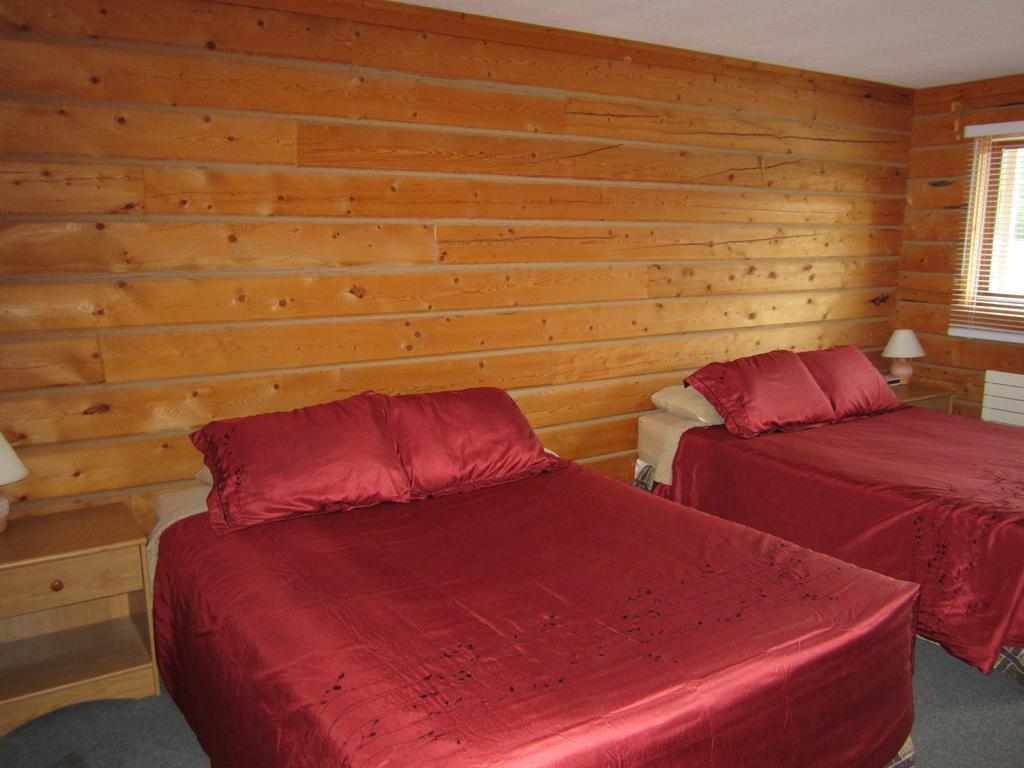 Spirit Lake Lodge Whitehorse Ruang foto