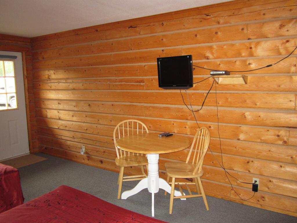 Spirit Lake Lodge Whitehorse Ruang foto