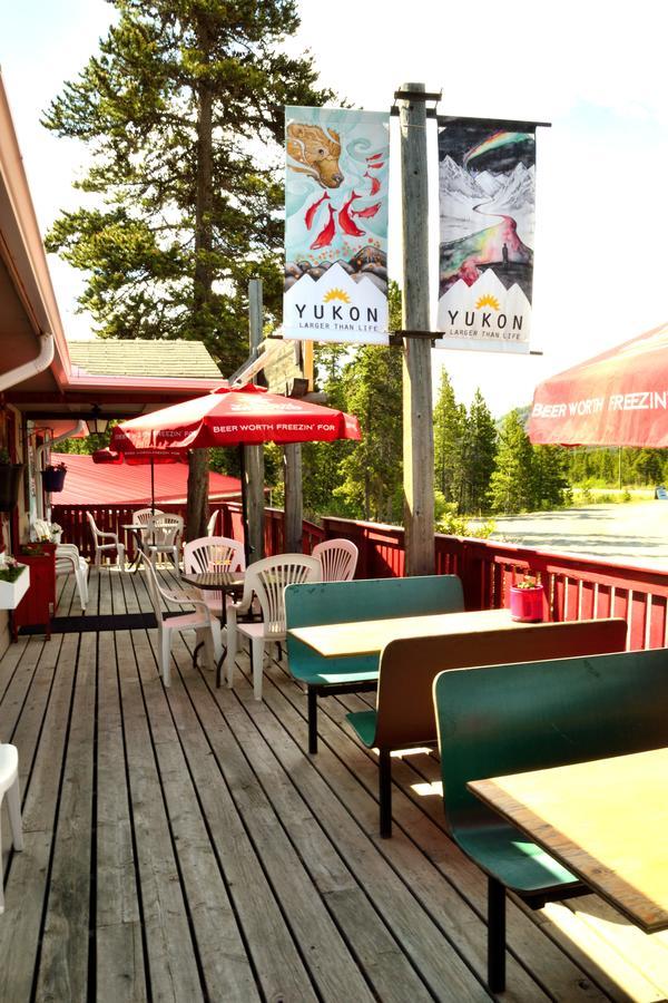 Spirit Lake Lodge Whitehorse Bagian luar foto