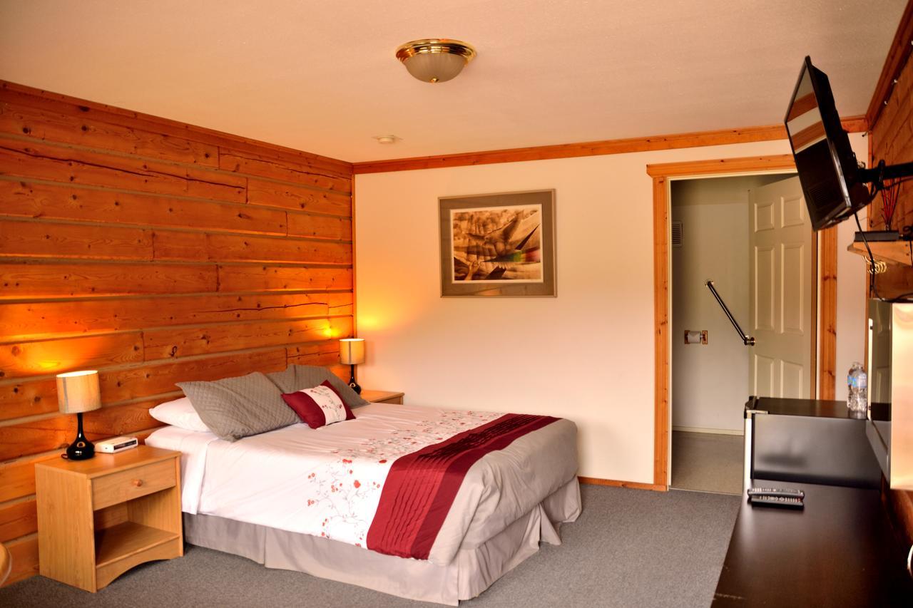 Spirit Lake Lodge Whitehorse Bagian luar foto